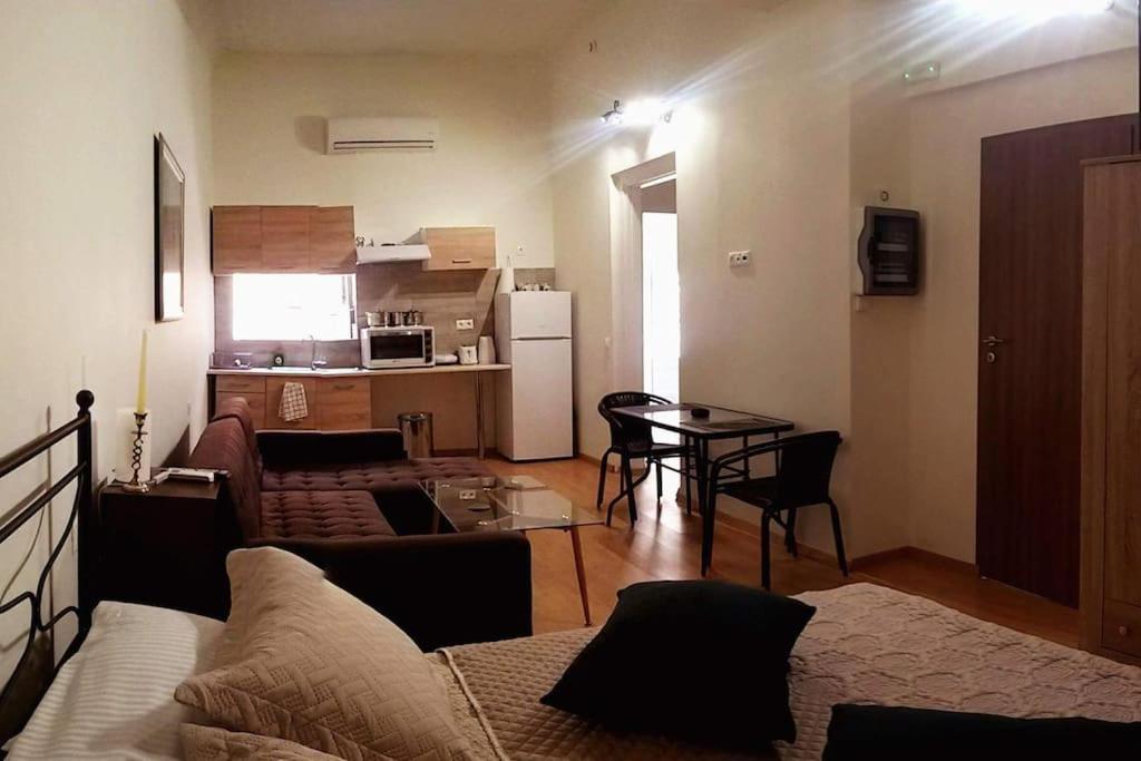 Athens-Gazi Apartments מראה חיצוני תמונה